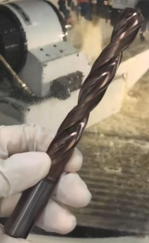 Latest company news about News Release｜AMG Cutting Tools Dispatches New Batch of Coolant-Solid Carbide Drills Today